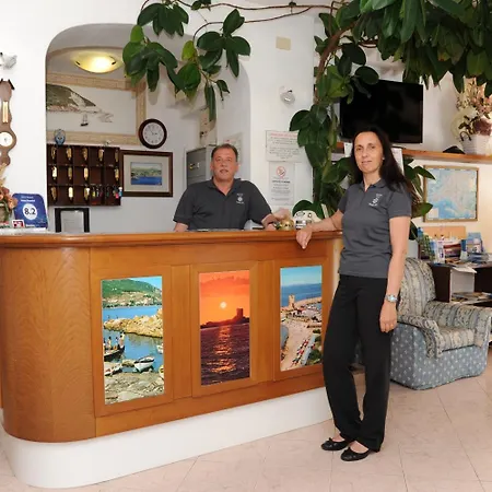 Anselmi 2* Marciana Marina (Isola d'Elba)